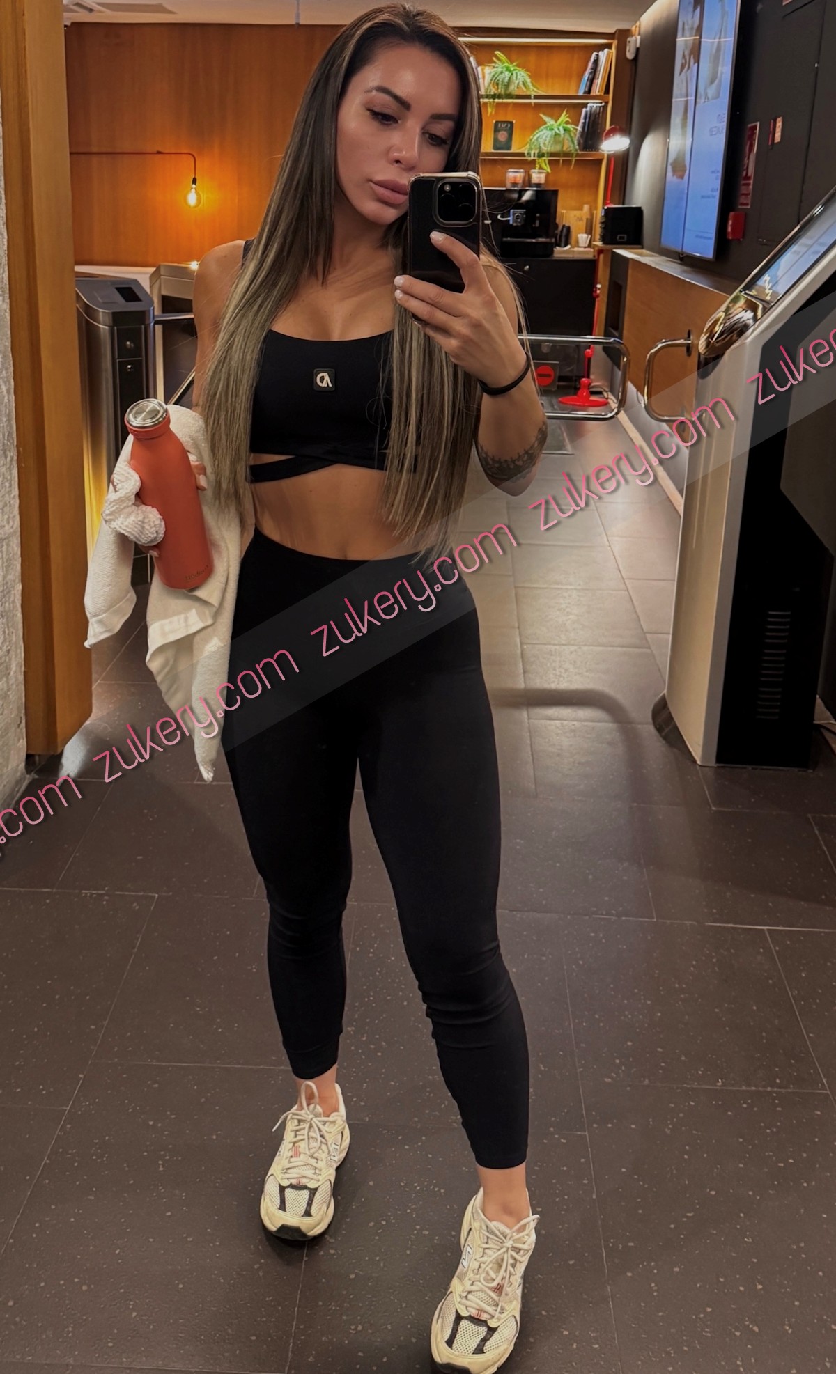 Foto 11 de la escort Karla